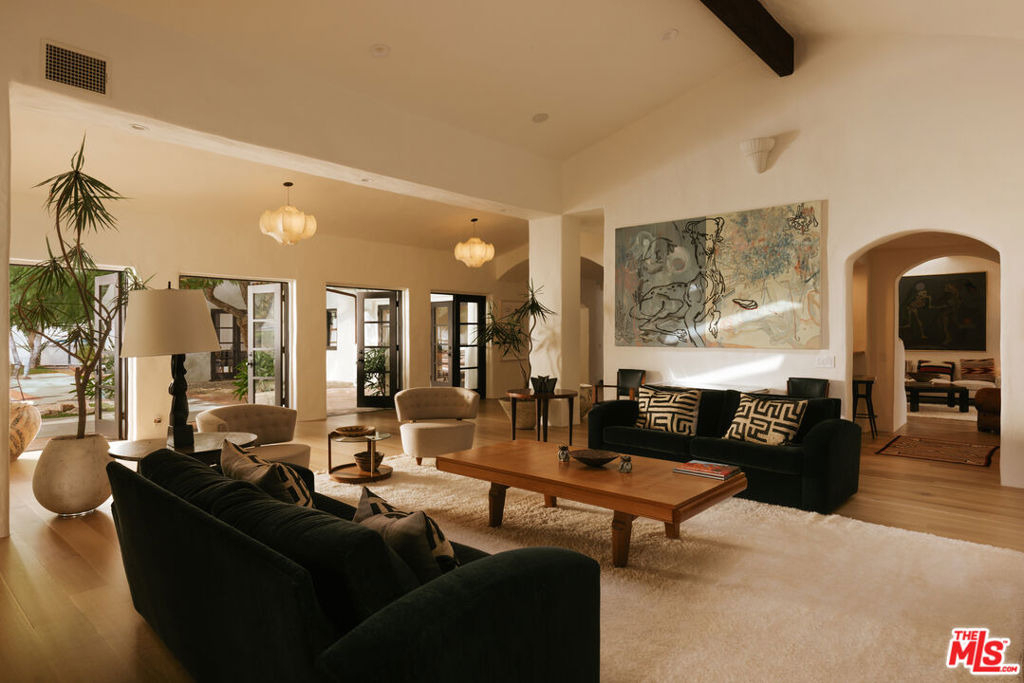 3211 Retreat Court - Photo 5