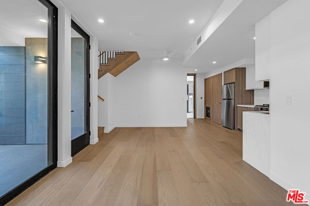 1257 N Detroit Street - Photo 5