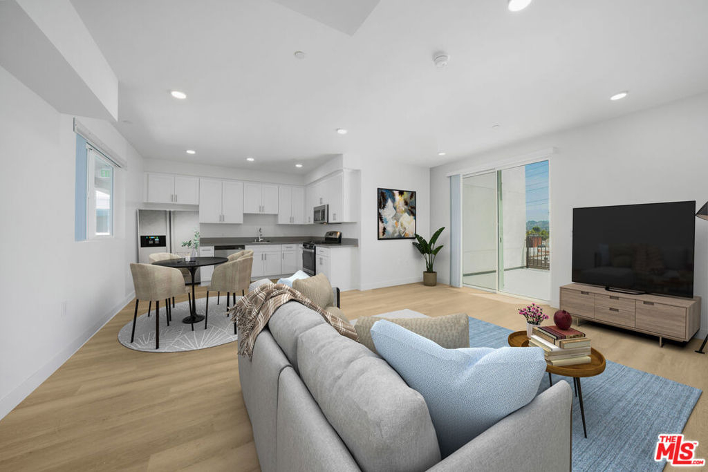 14825 Delano Street - Photo 1