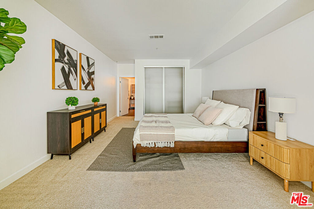 1234 Wilshire Boulevard - Photo 7
