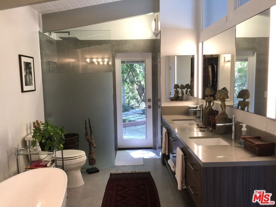 4620 Balboa Avenue - Photo 13