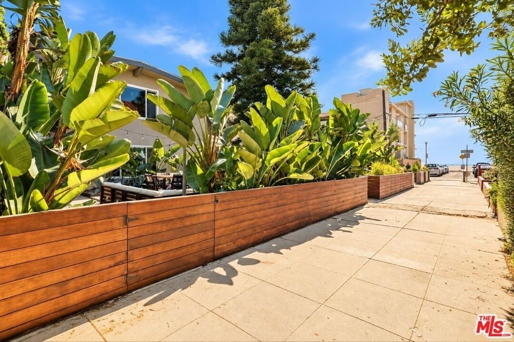 20 Eastwind Street - Photo 14