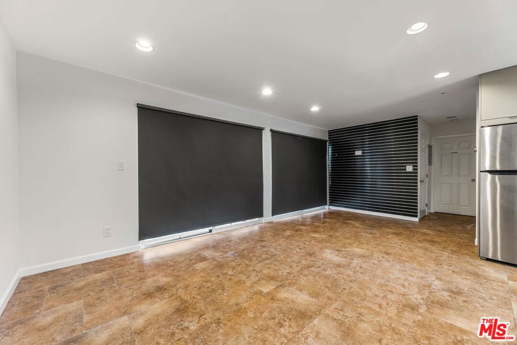 8817 Encino Avenue - Photo 61