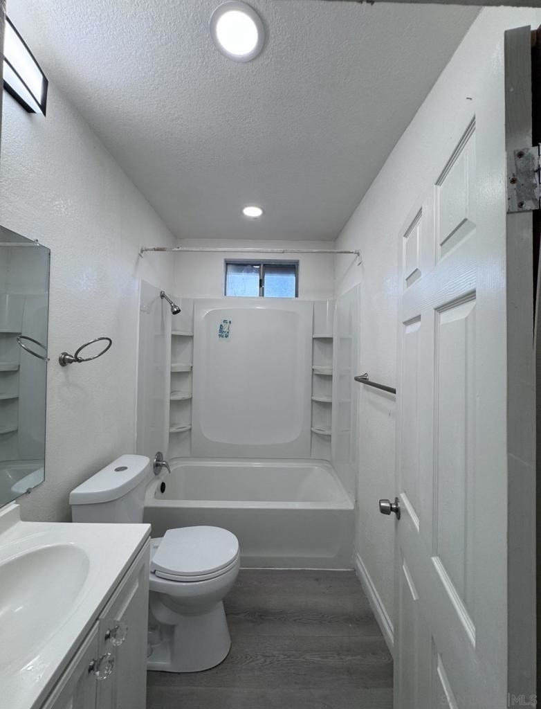 228 Richardson - Photo 18