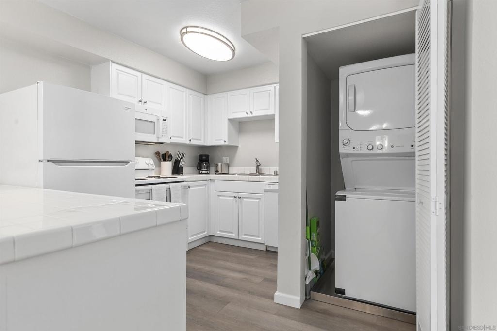 6955 Alvarado Rd. - Photo 16