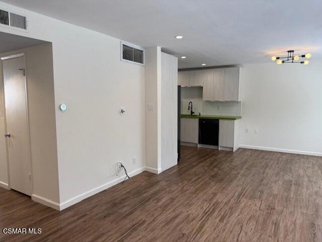 18619 Collins Street - Photo 19