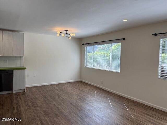 18619 Collins Street - Photo 3