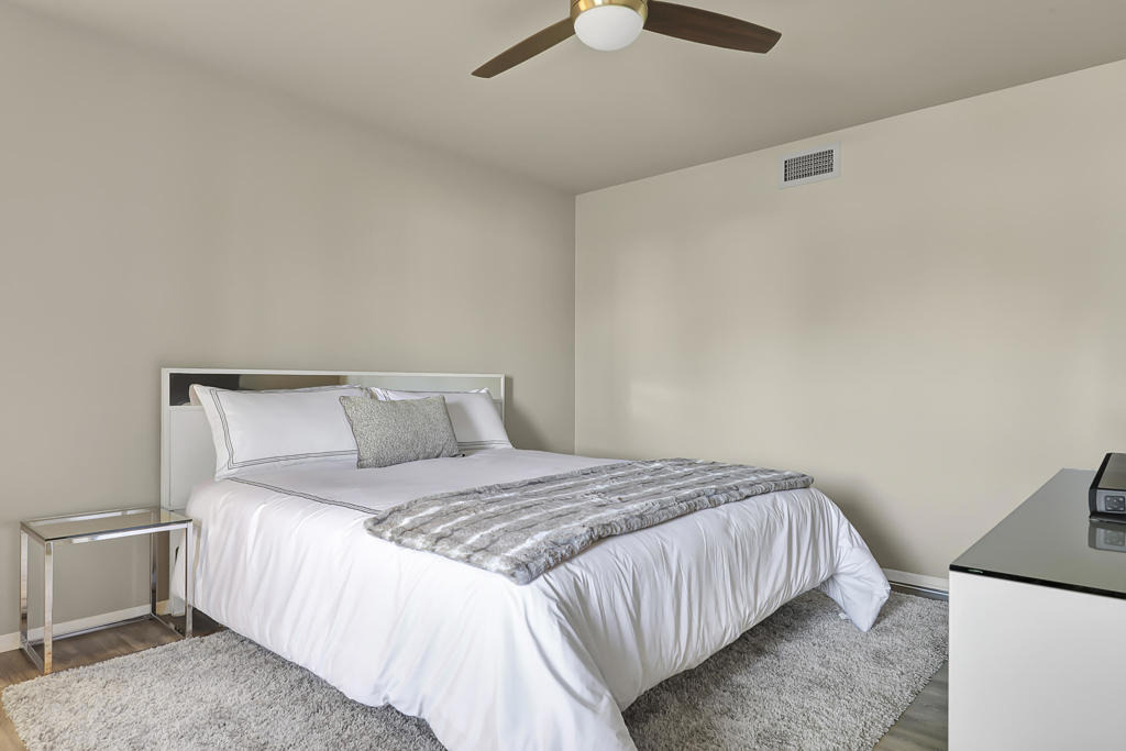 2545 Miramonte Circle W - Photo 12