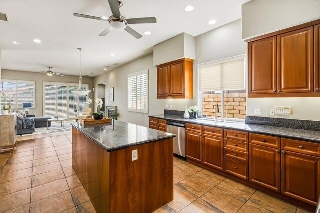 2 Brentwood Way - Photo 5