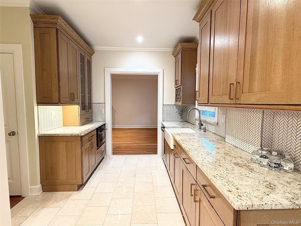 85 Violet Avenue - Photo 3