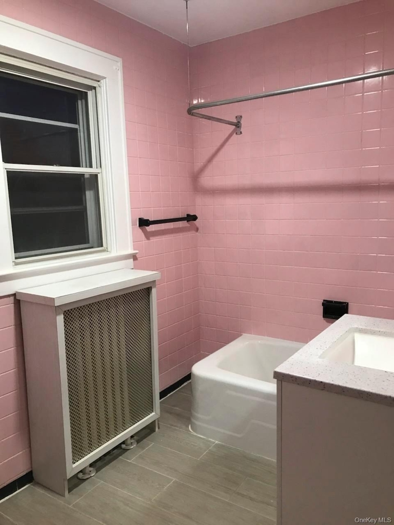 8 Raymond Street - Photo 6