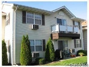 100 Hillside Drive - Photo 0