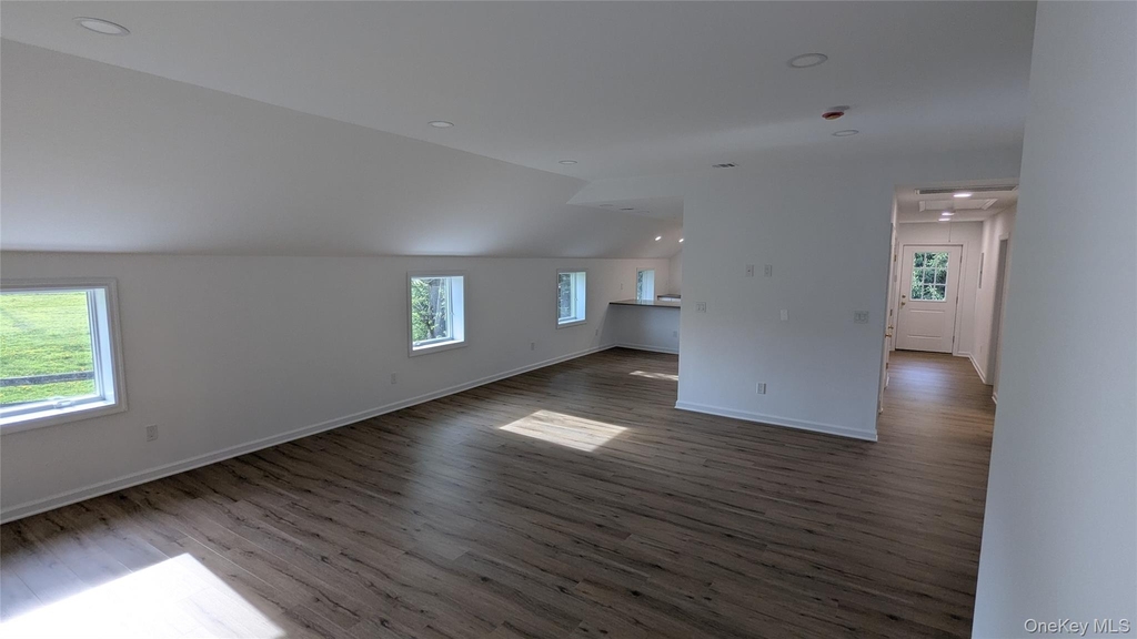 7 Lisa Drive - Photo 14