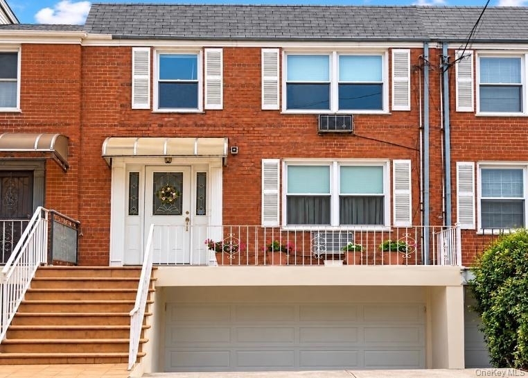 14454 Willets Point Boulevard - Photo 0