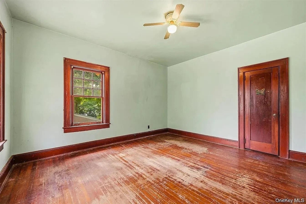 13 Cottage Street - Photo 18