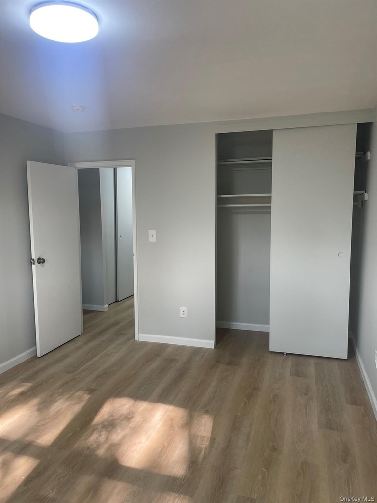 84-07 266th - Photo 7