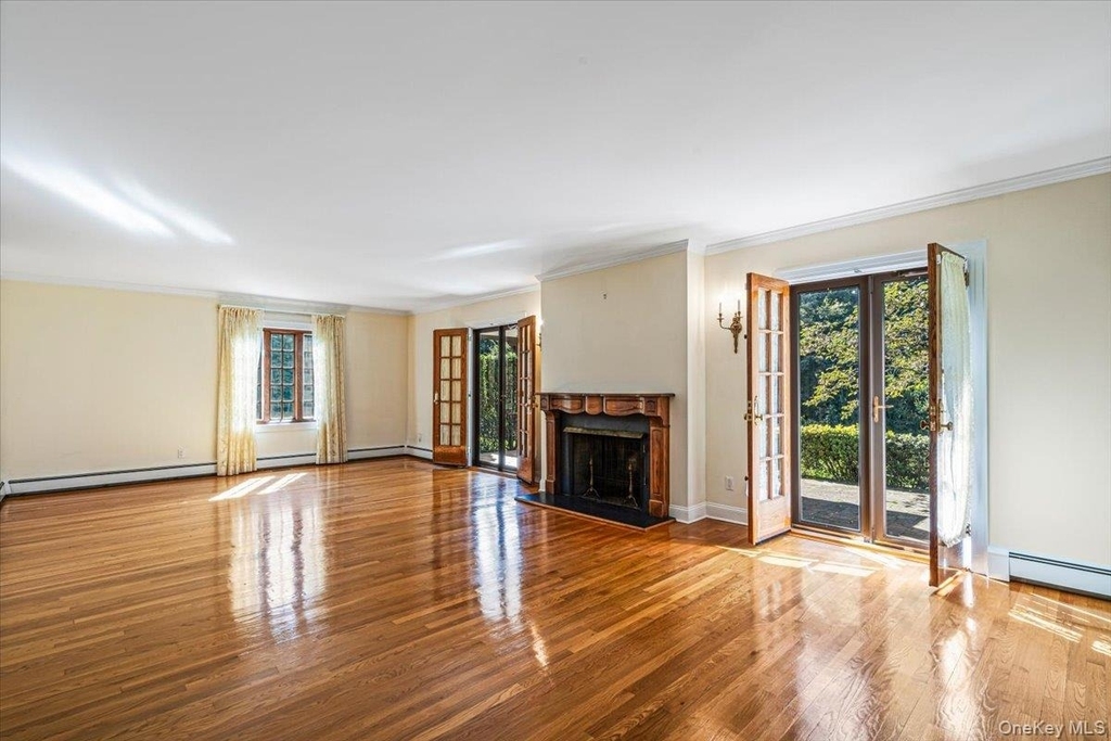 84 Luquer Road - Photo 4
