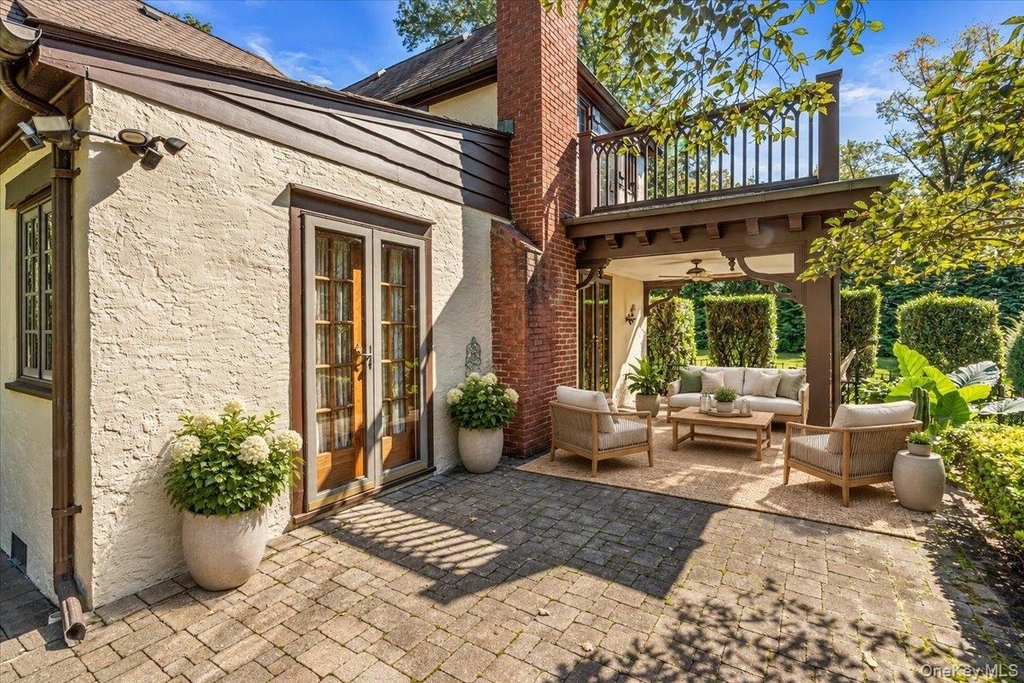 84 Luquer Road - Photo 14