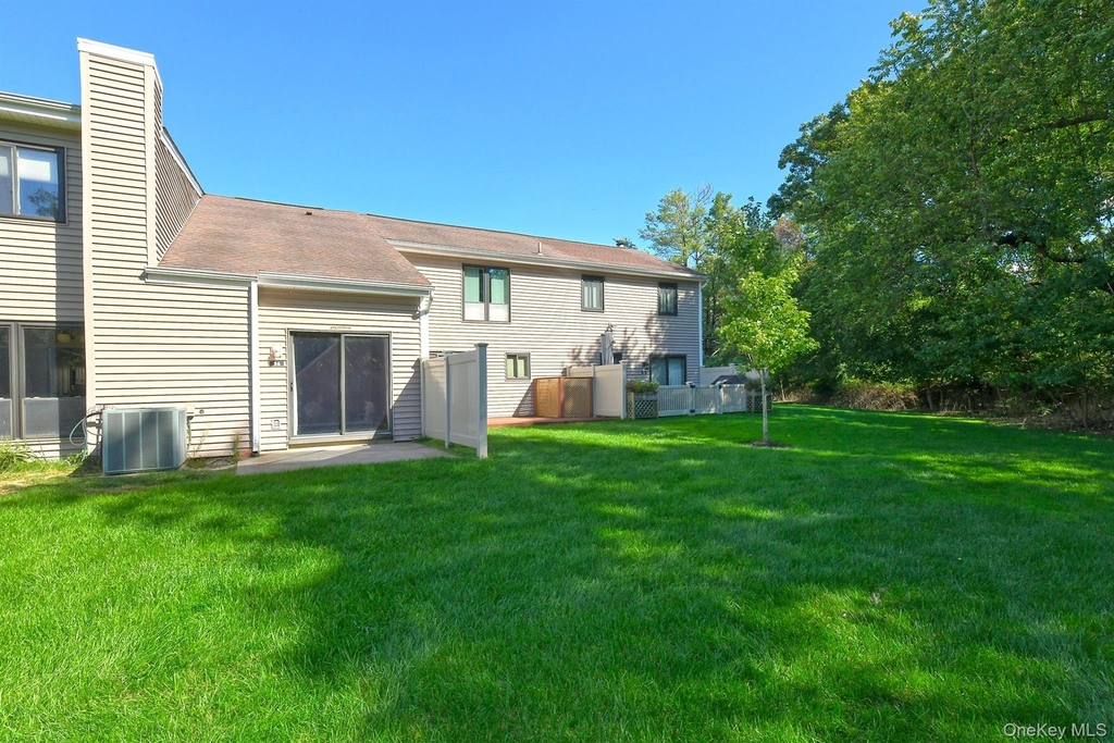 56 South Pond Lane - Photo 21