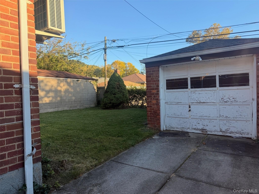 226-32 76th Avenue - Photo 19