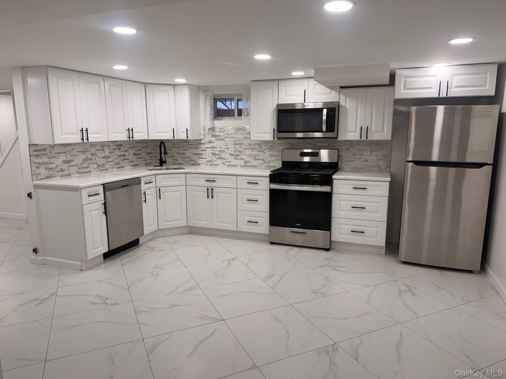 226-32 76th Avenue - Photo 13