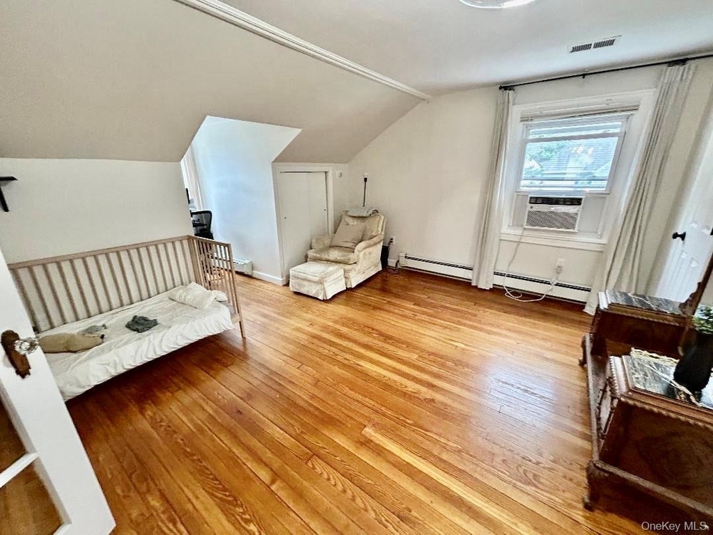 324 Hayward Avenue - Photo 11