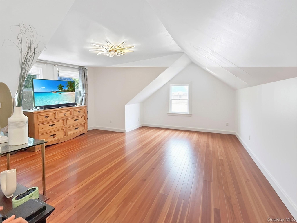 14 Miller Street - Photo 5