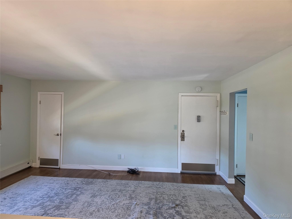 240 S Broadway - Photo 12