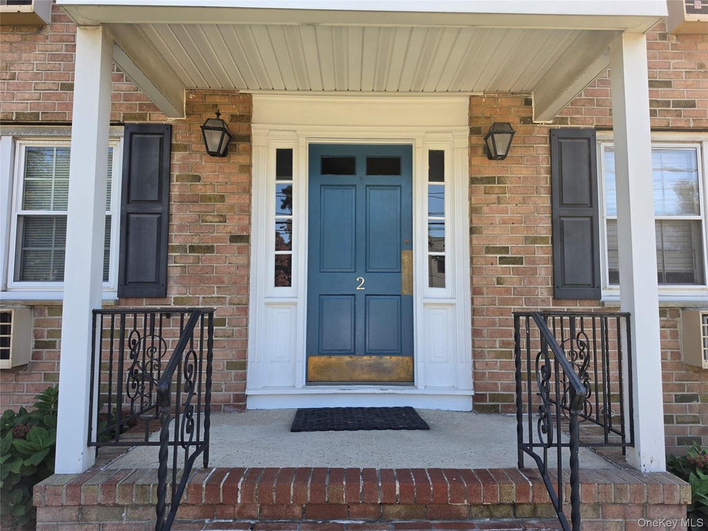240 S Broadway - Photo 18