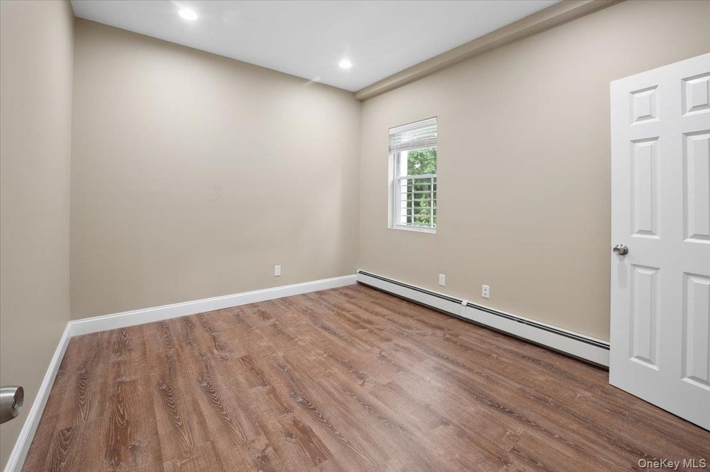 84 Howard Street - Photo 8