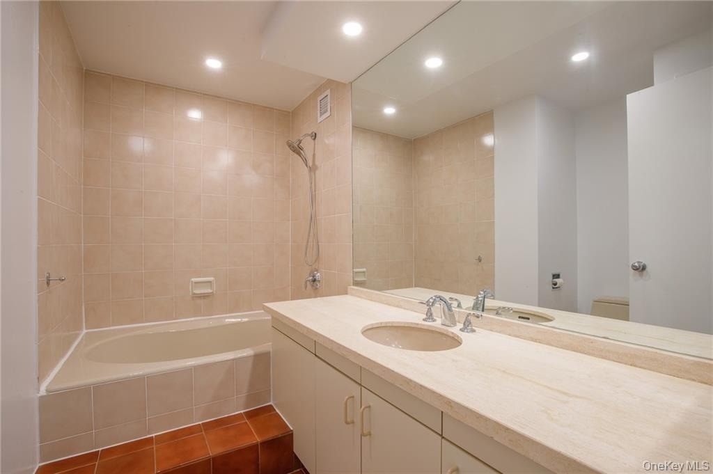 10 Cottage Place - Photo 12