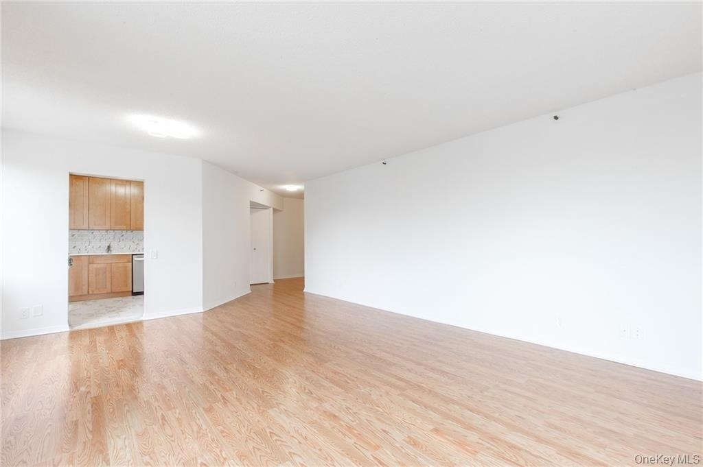 10 Cottage Place - Photo 6