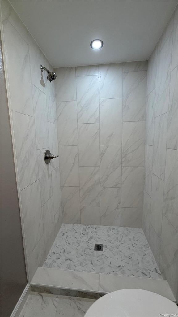 595 Saddle River Road - Photo 11