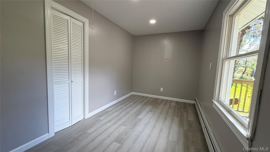 595 Saddle River Road - Photo 5