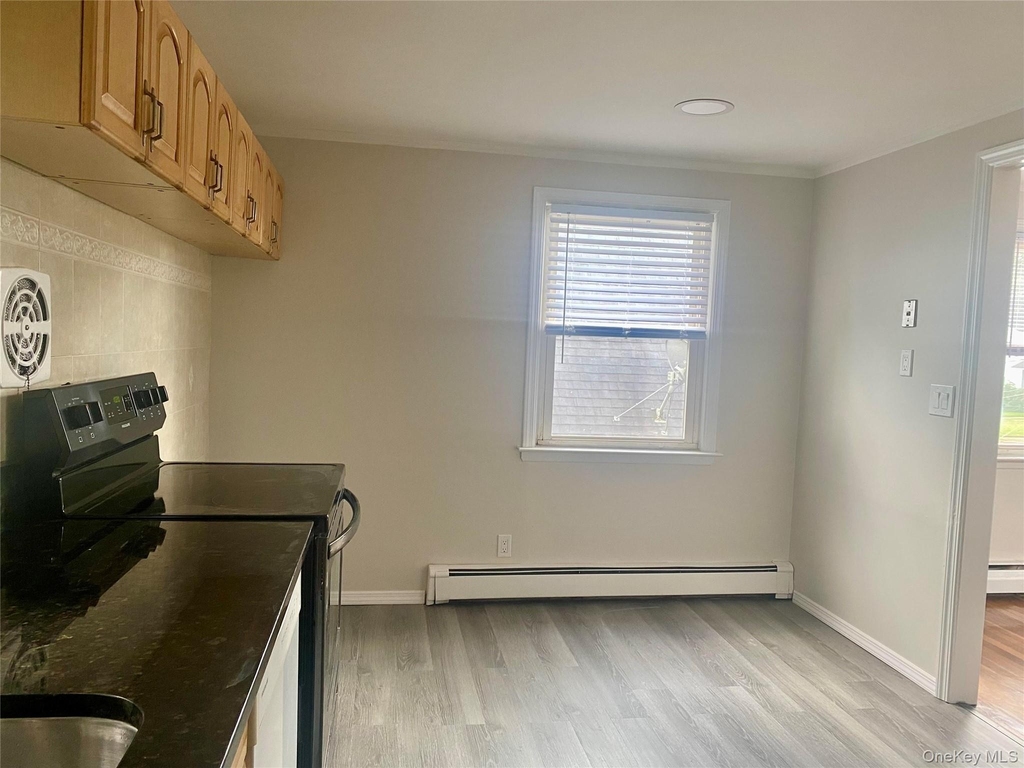 282 Laurel Road - Photo 4