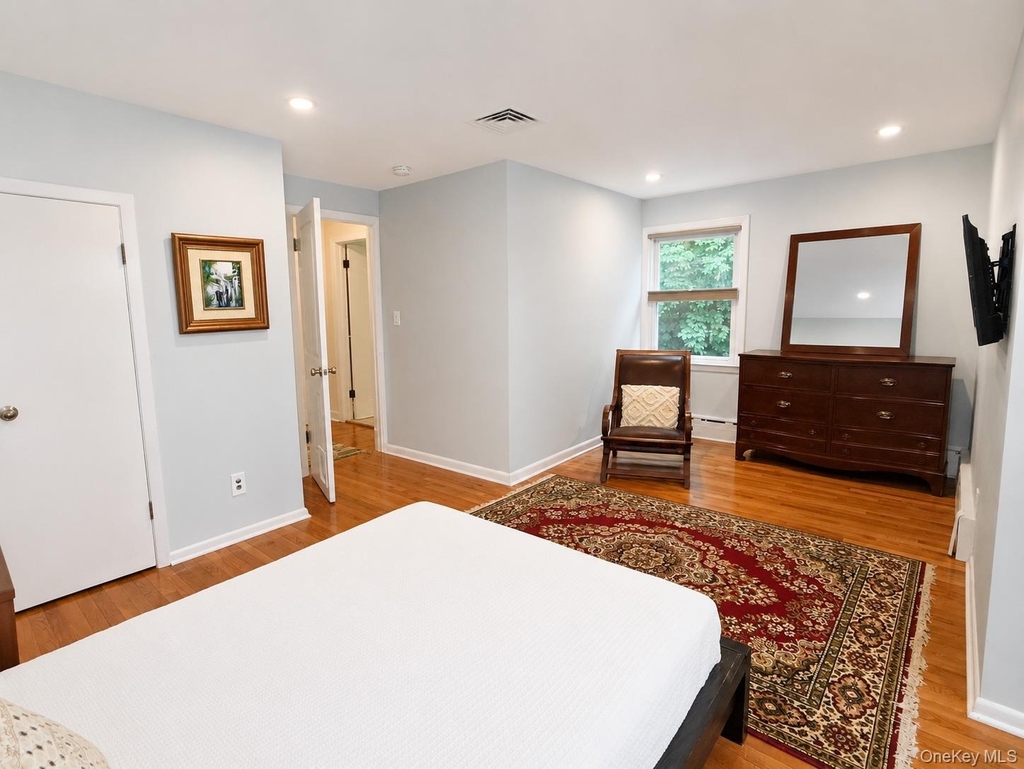 1035 Shore Acres Drive - Photo 13