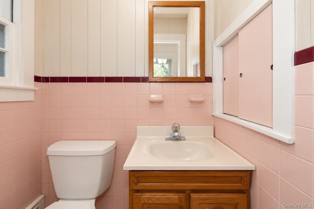 351 Manhattan Avenue - Photo 5