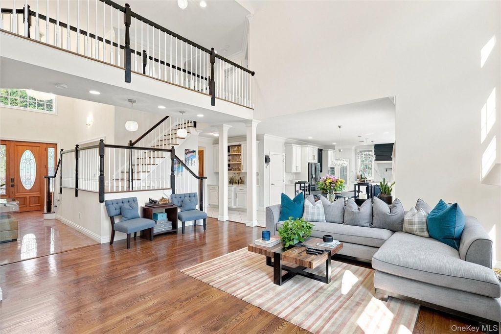 34 Woodcrest Lane - Photo 3