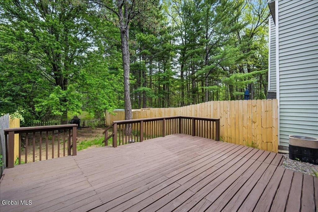 10 Deer Run Drive - Photo 21