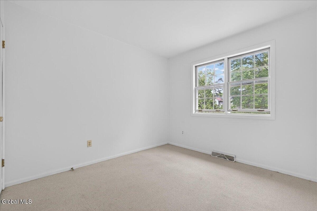 10 Deer Run Drive - Photo 29