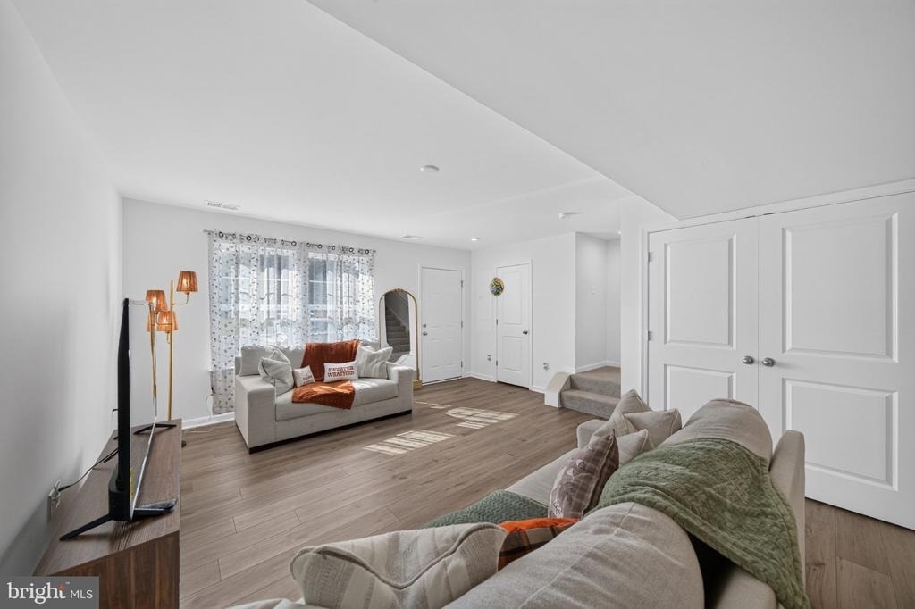 220 Gentle Breeze Drive - Photo 3