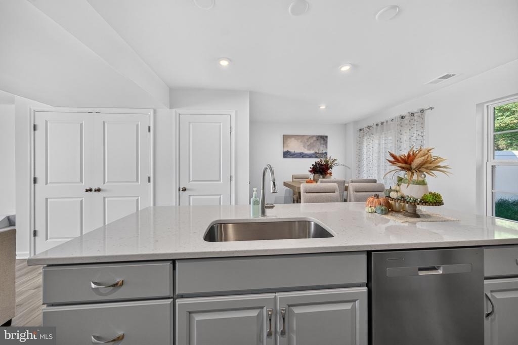 220 Gentle Breeze Drive - Photo 7