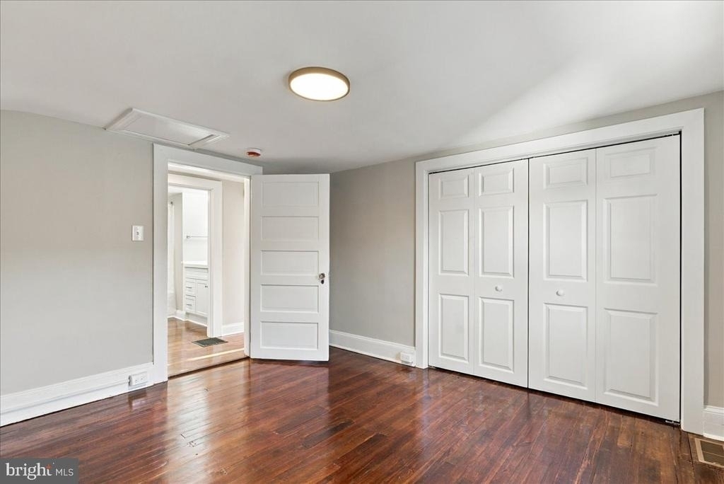 143 S Purcell Avenue - Photo 33