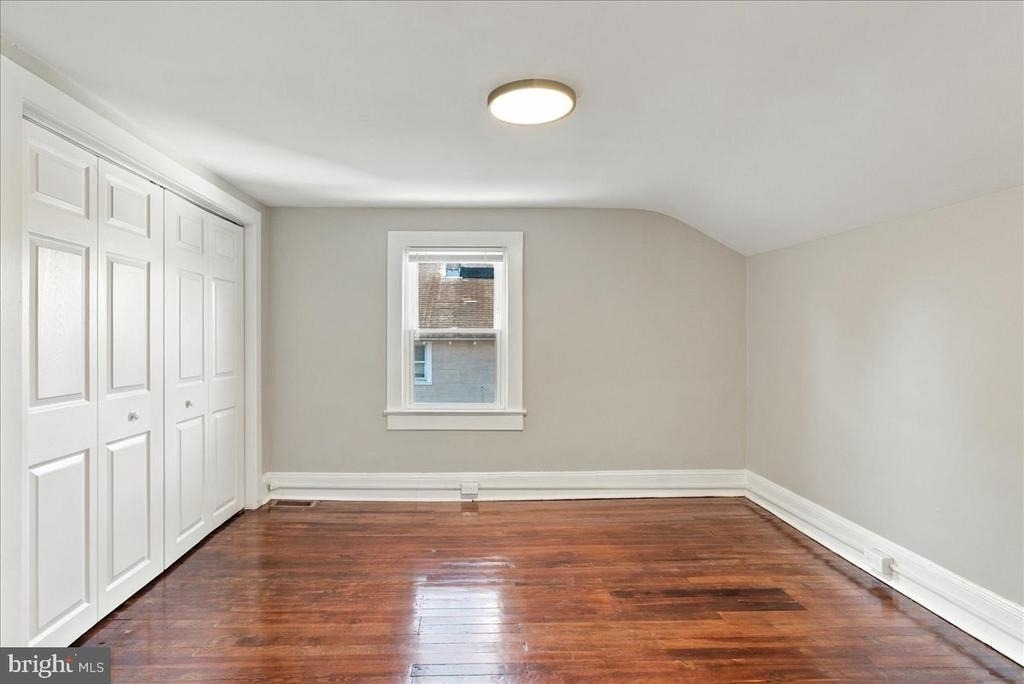 143 S Purcell Avenue - Photo 32