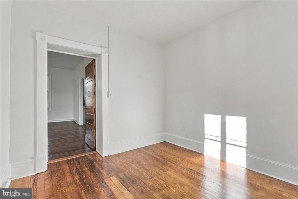 324 W Boscawen Street - Photo 11