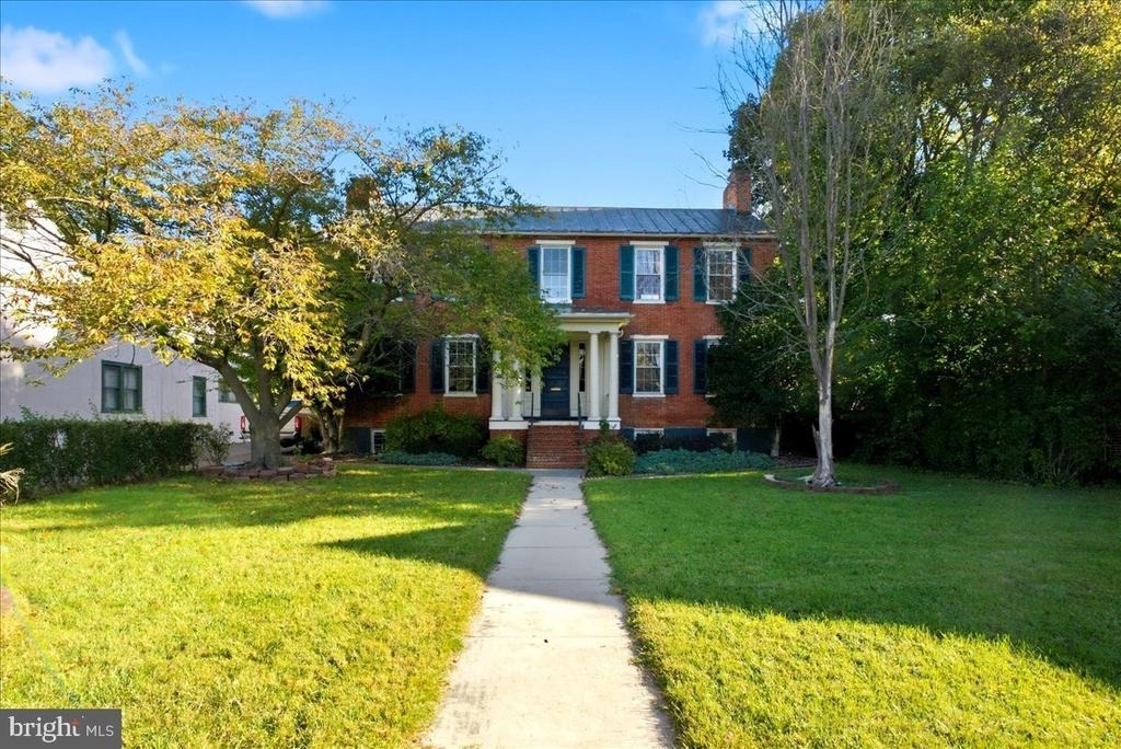 324 W Boscawen Street - Photo 15