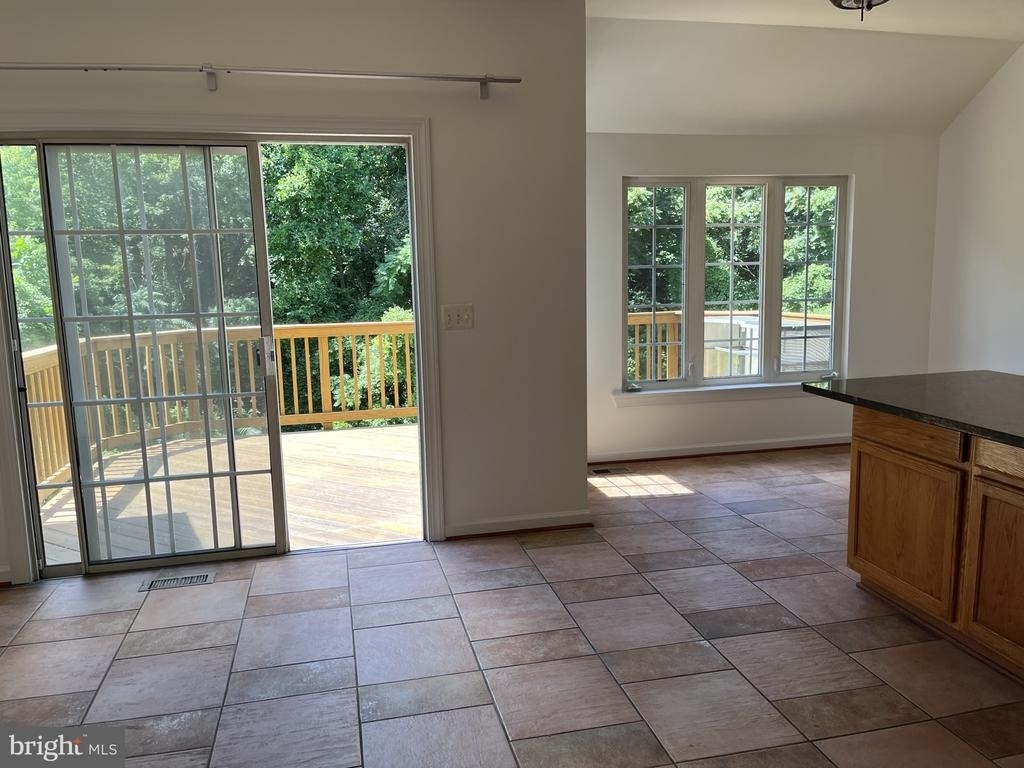 14118 Madrigal Drive - Photo 4