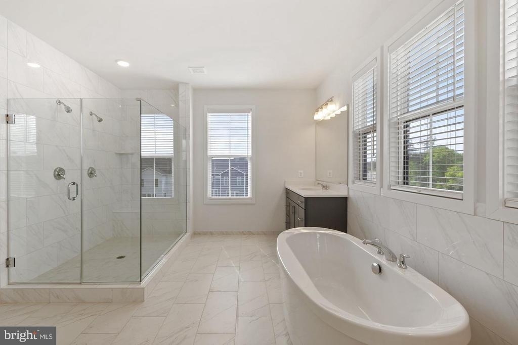 23747 Alton Ridge Place - Photo 14