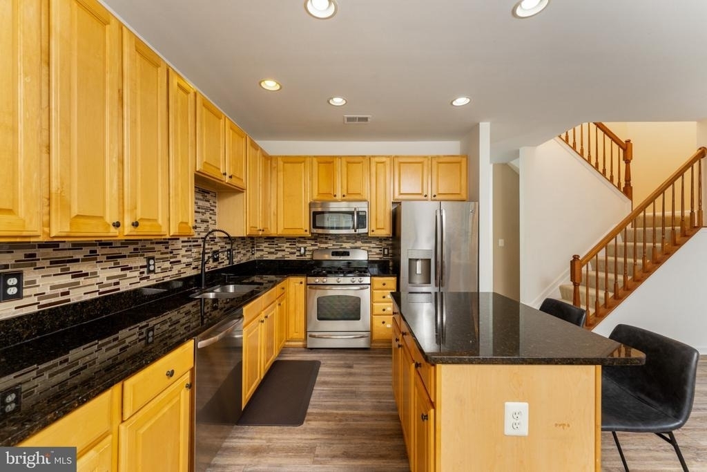 42795 Shaler Street - Photo 6