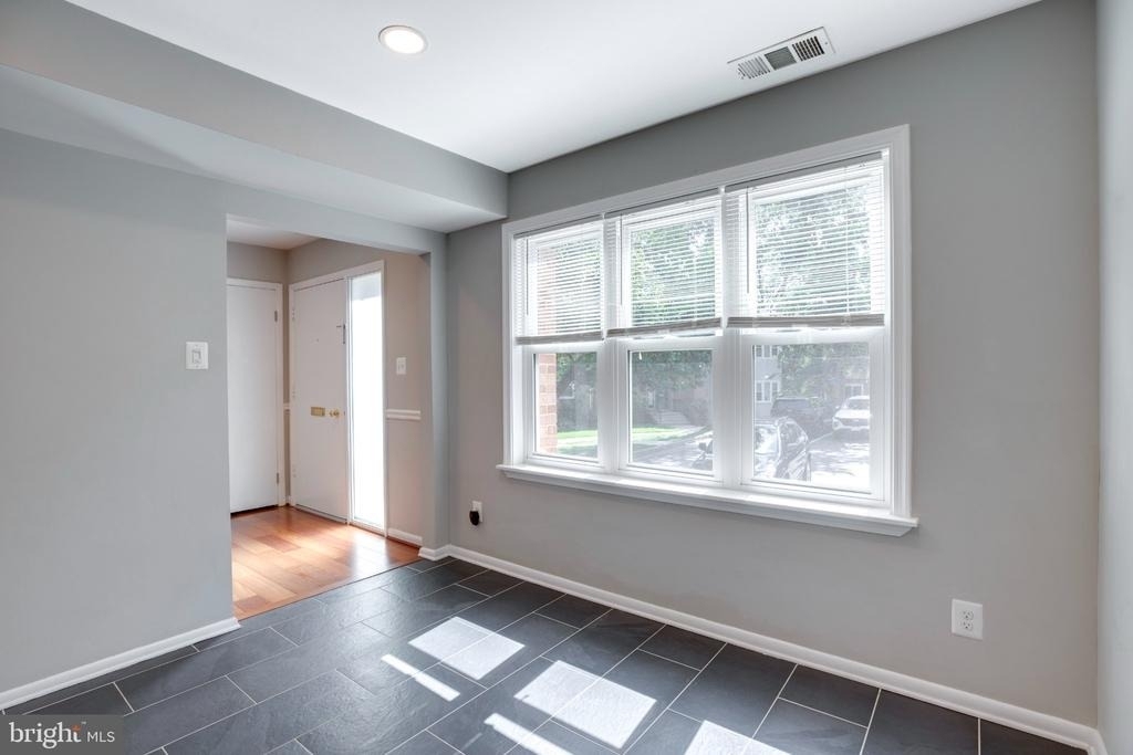 5117 Overlook Park - Photo 3